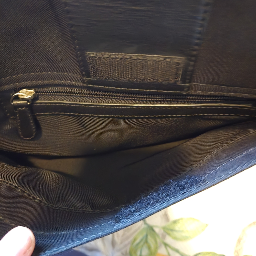 Coach Black Leatherware Men's Bag - Picture 14 of 16